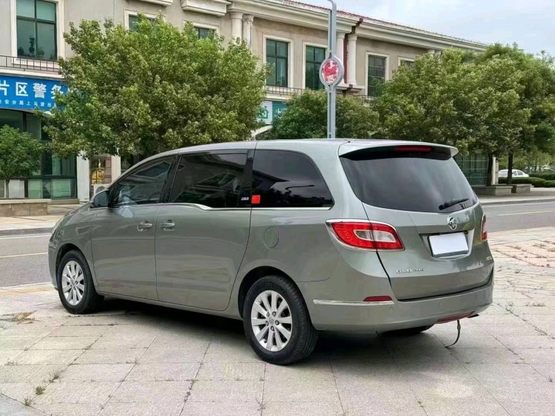 烟台13年别克GL85