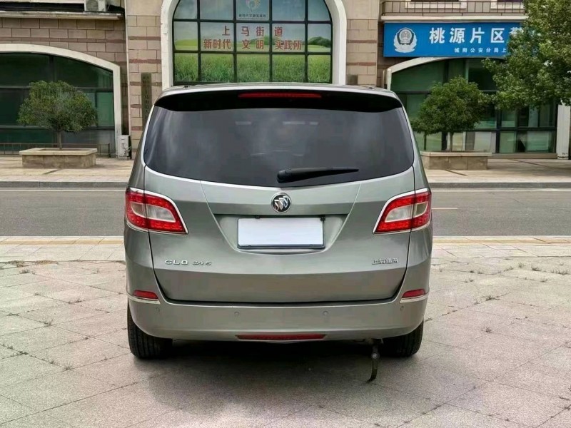 烟台13年别克GL86