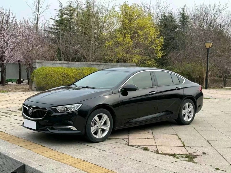 烟台20年别克君威3