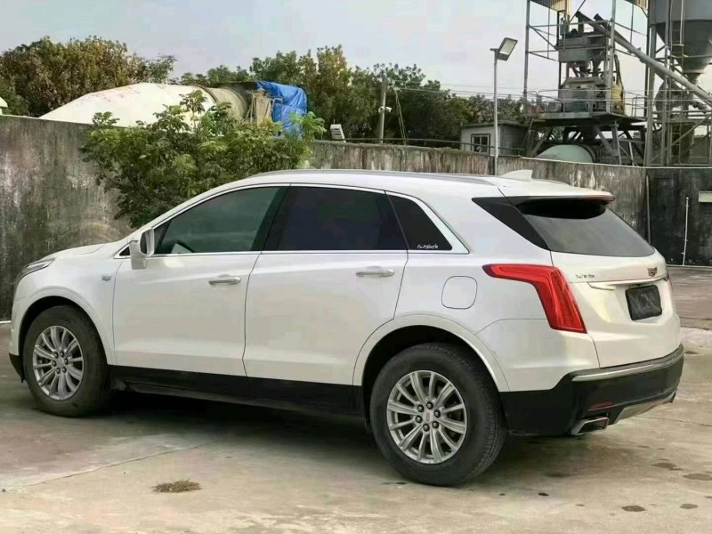 汕头16年凯迪拉克XT58
