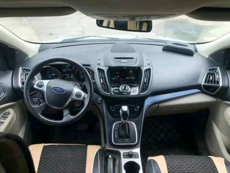 佛山14年福特翼虎7