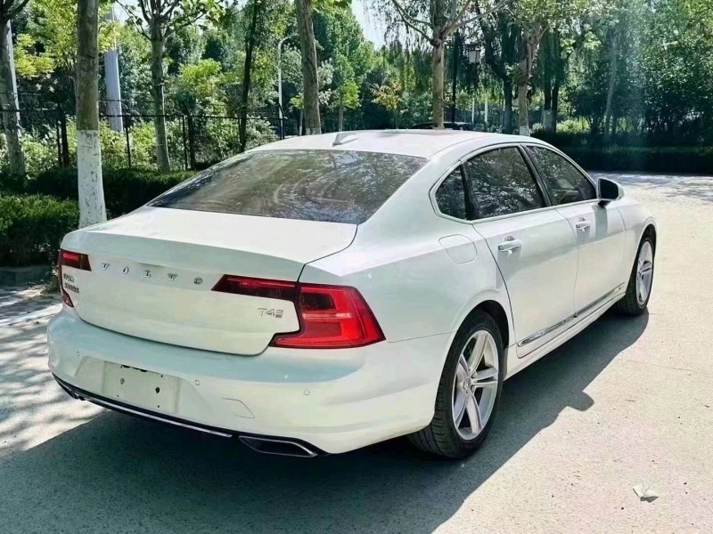 枣庄19年沃尔沃S904