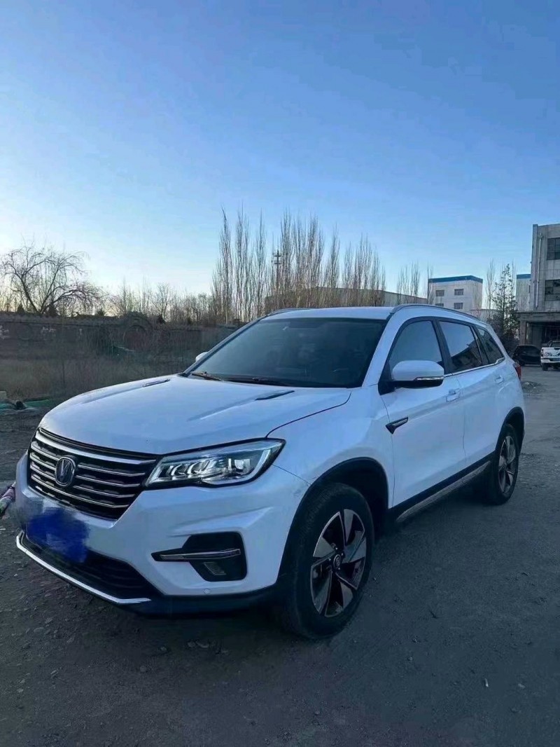 东营19年长安汽车CS752