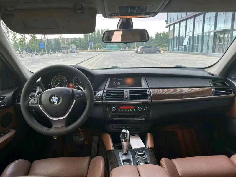 东营13年宝马X65