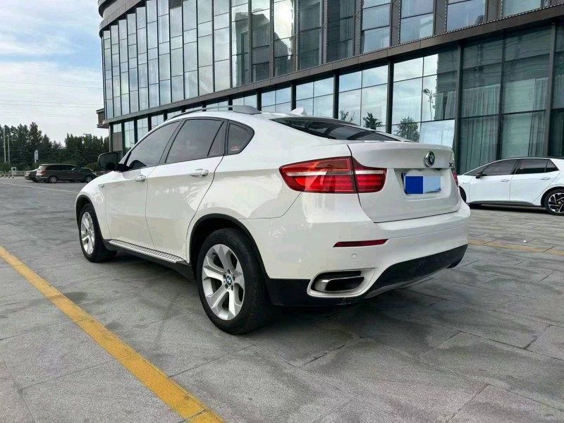 东营13年宝马X67
