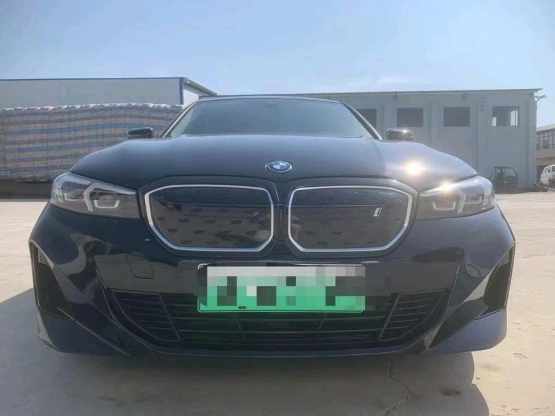 襄陽23年寶馬i31