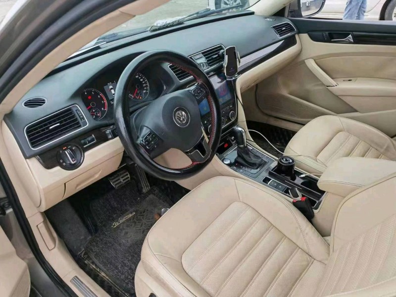 岳陽14年大眾帕薩特5