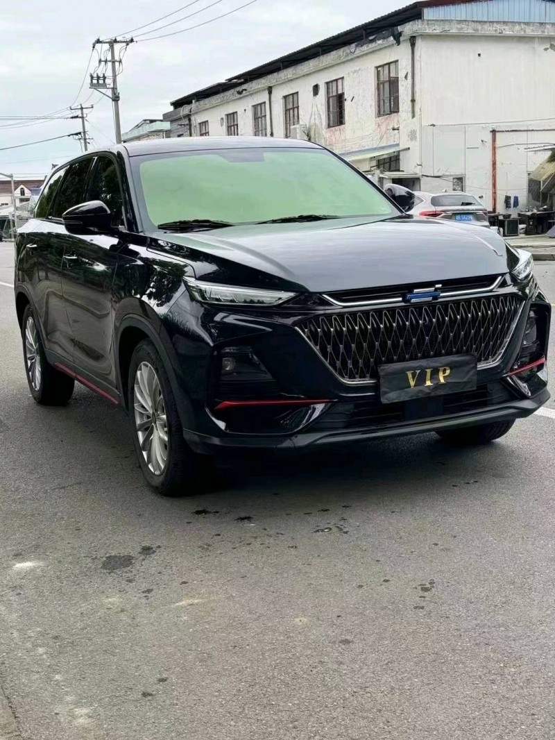 上海22年長安汽車歐尚3