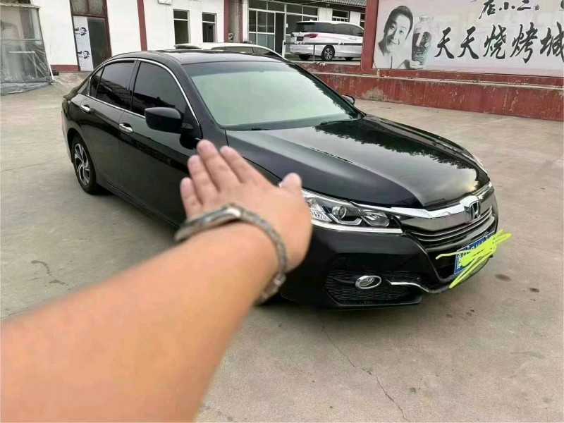东营16年本田雅阁2