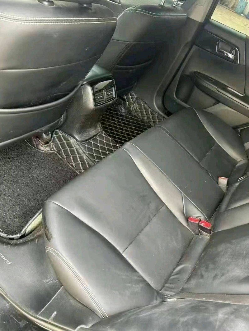 东营16年本田雅阁7