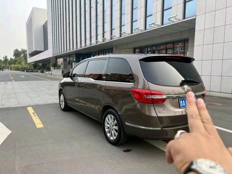 枣庄16年别克GL84