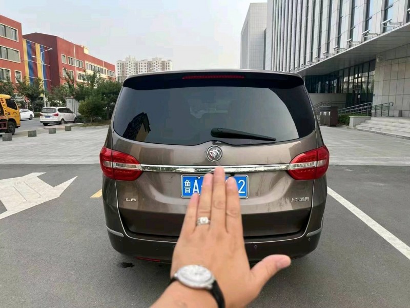 枣庄16年别克GL89