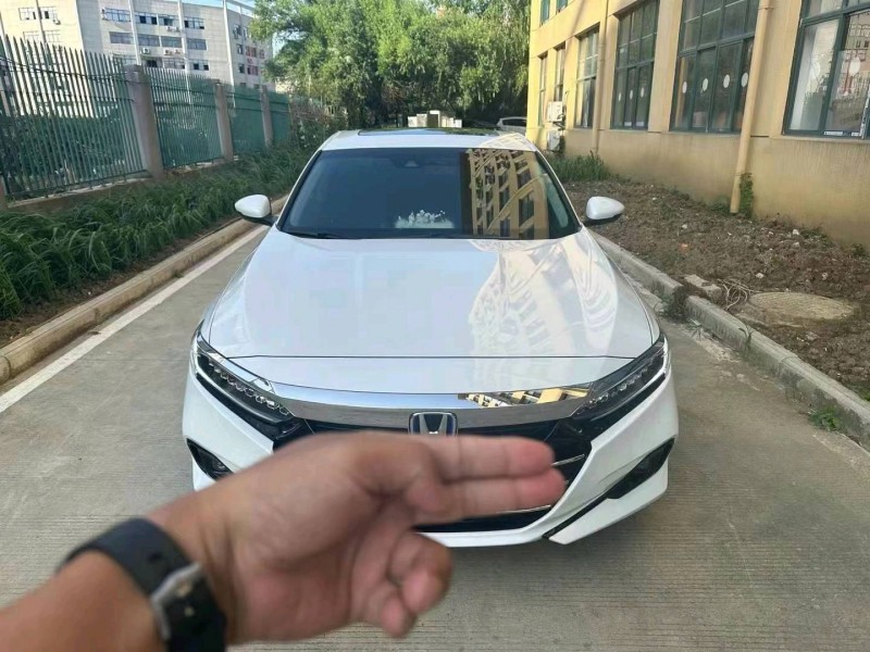 宜昌22年本田雅阁1