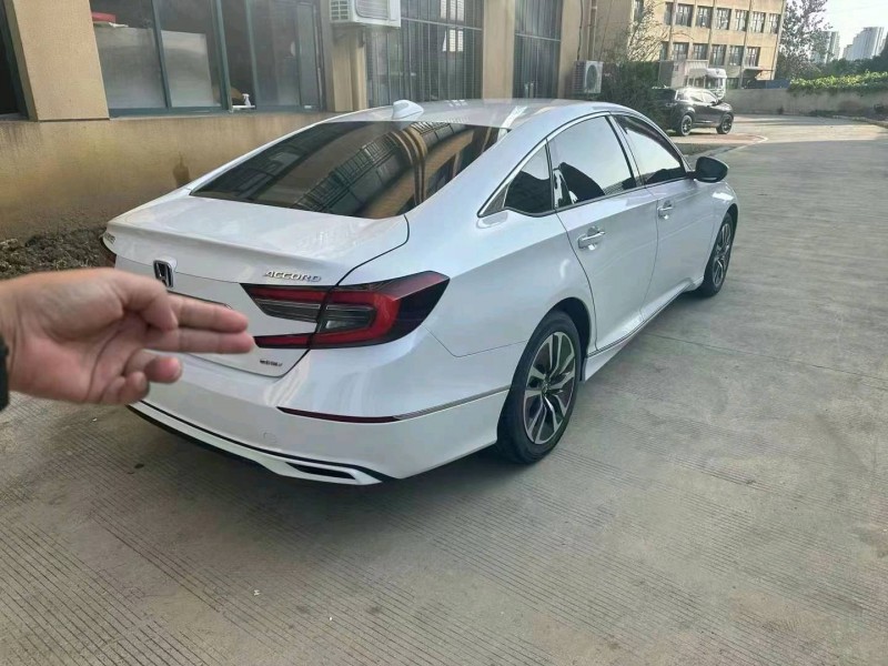 宜昌22年本田雅阁3