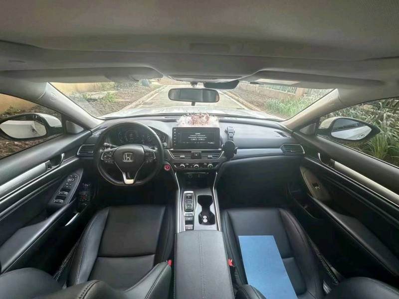 宜昌22年本田雅阁7