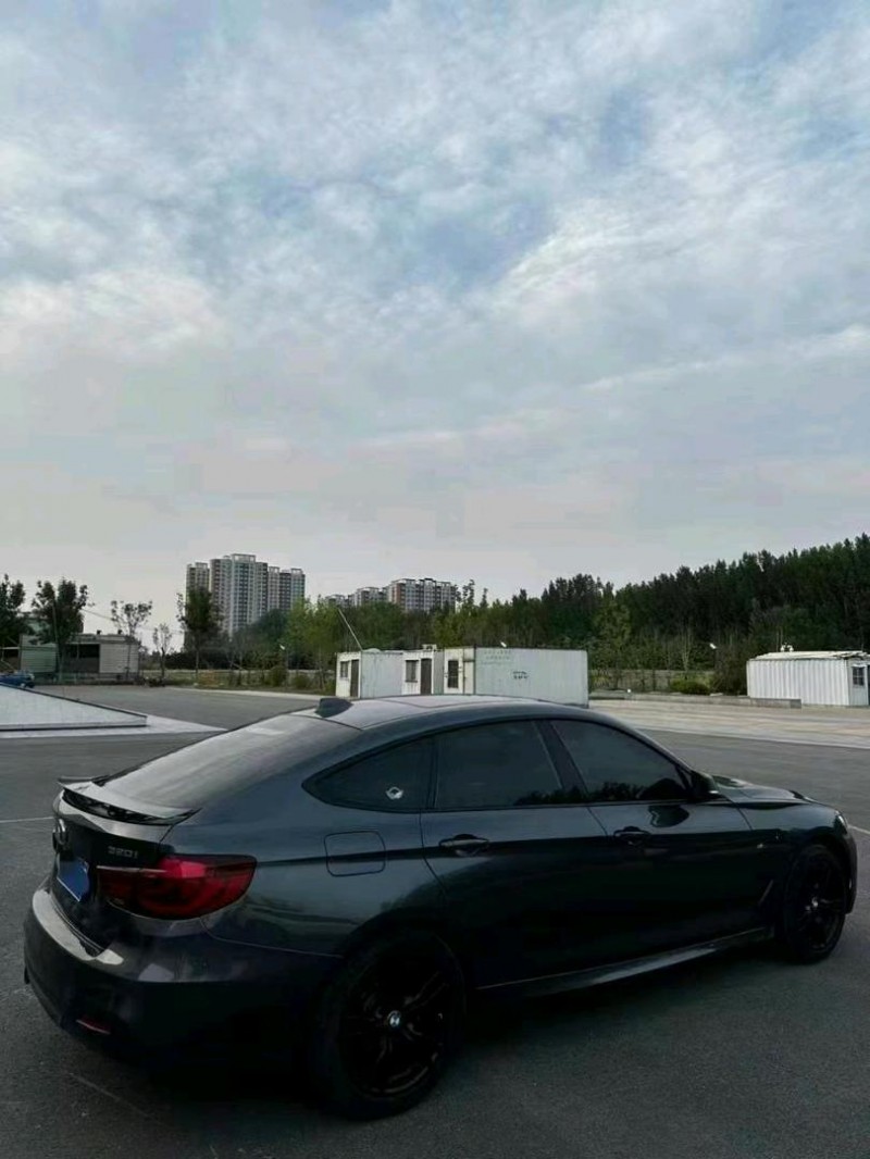 东营20年宝马3系GT7
