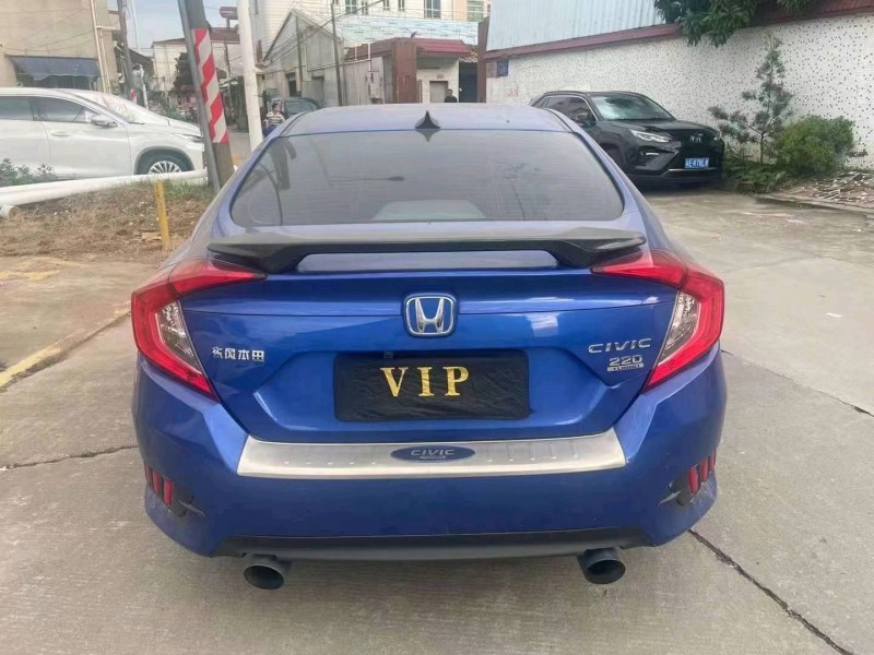 汕头17年本田思域5