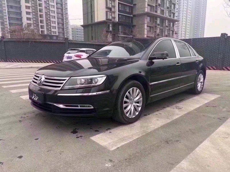 济宁13年大众辉腾2