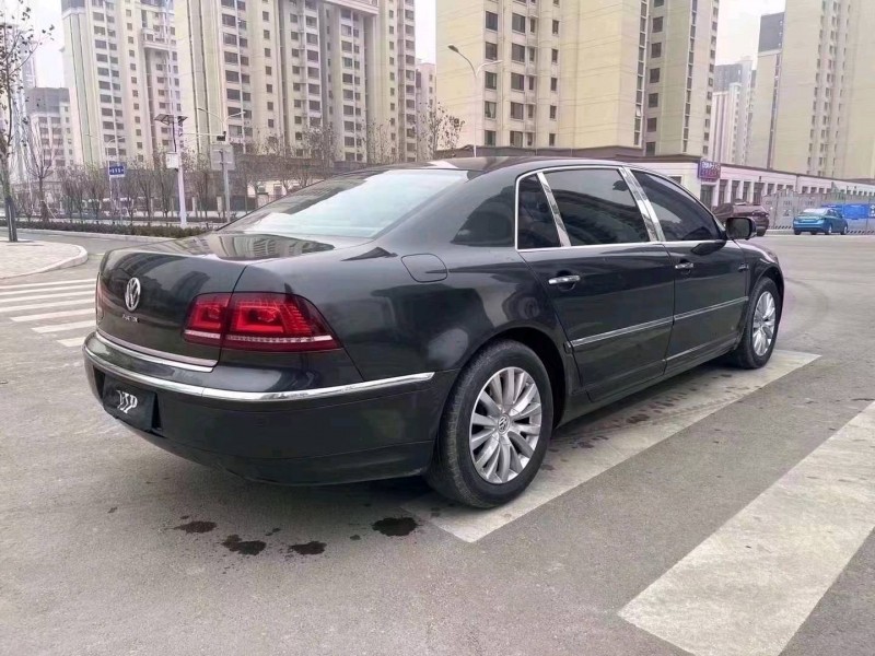 济宁13年大众辉腾7