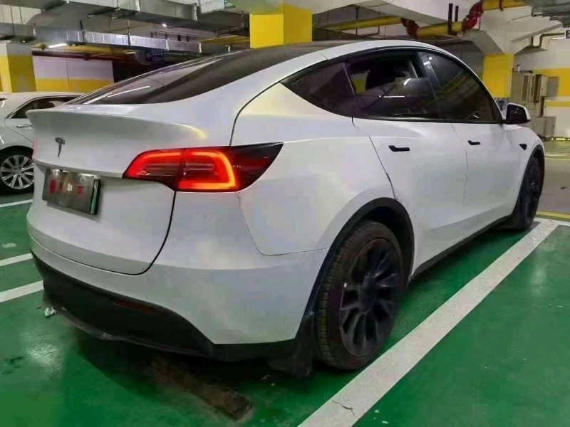 武漢21年特斯拉MODEL 36
