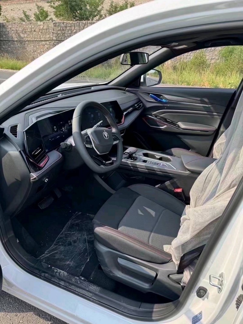 保定24年长安汽车欧尚4