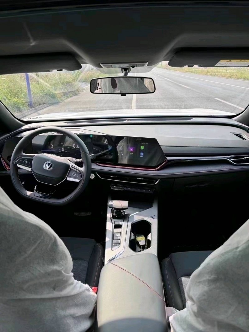 保定24年长安汽车欧尚6