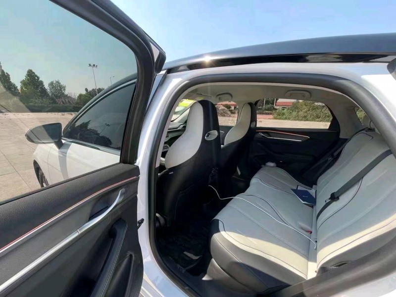 邯郸24年比亚迪驱逐舰8