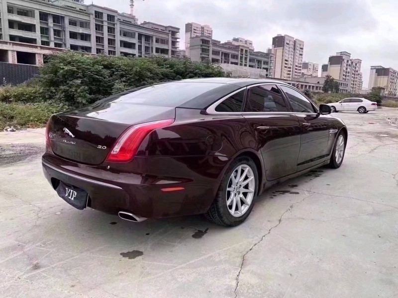 济宁12年捷豹XJ7