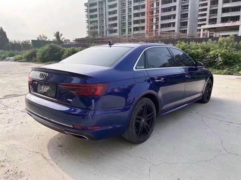 济宁19年奥迪A4L7