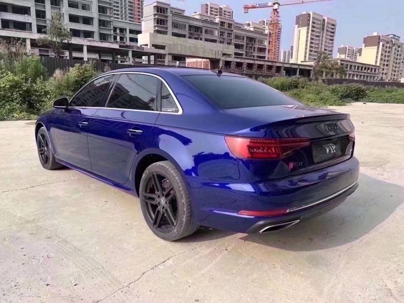 济宁19年奥迪A4L8