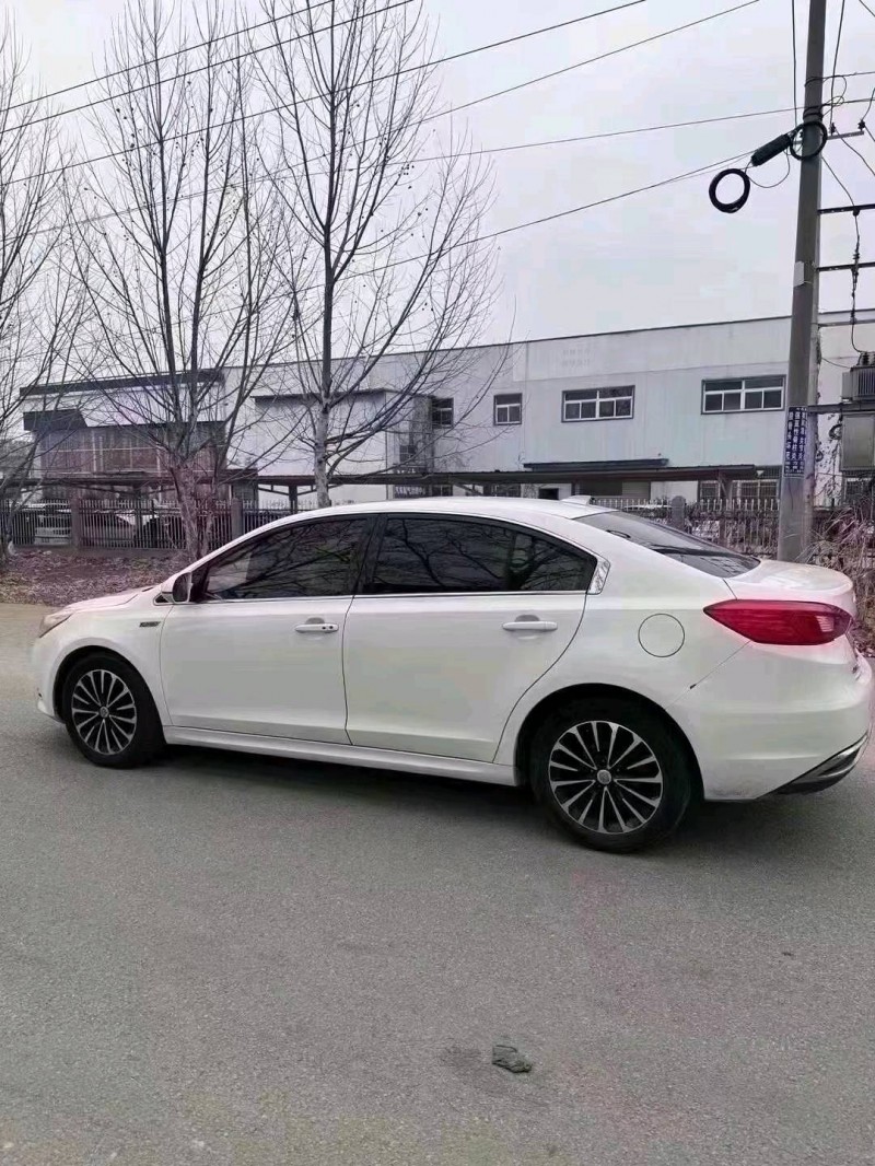 菏泽18年众泰Z5606