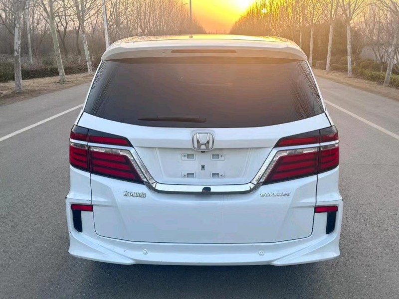 徐州17年本田艾力绅9