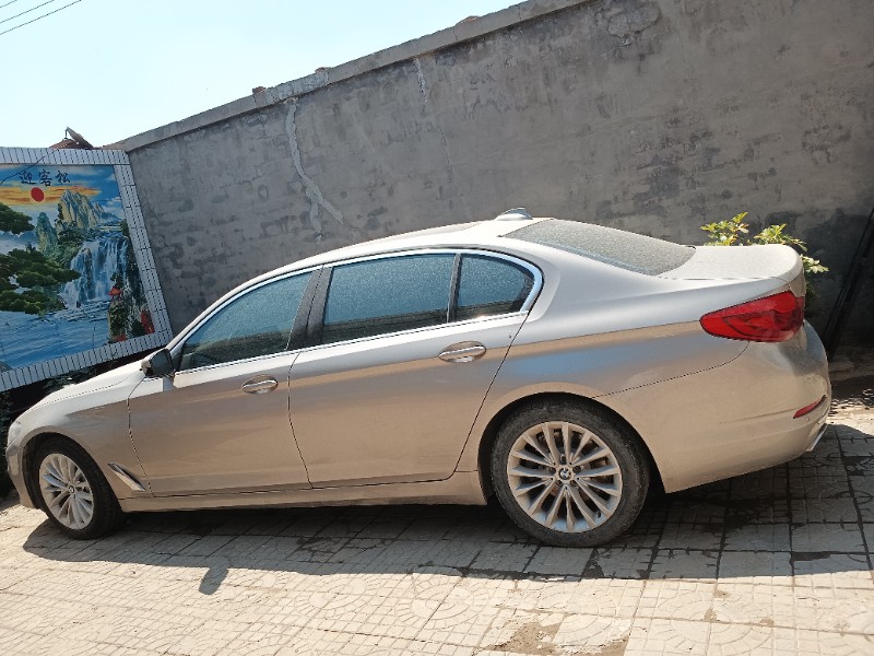 保定19年宝马5系3