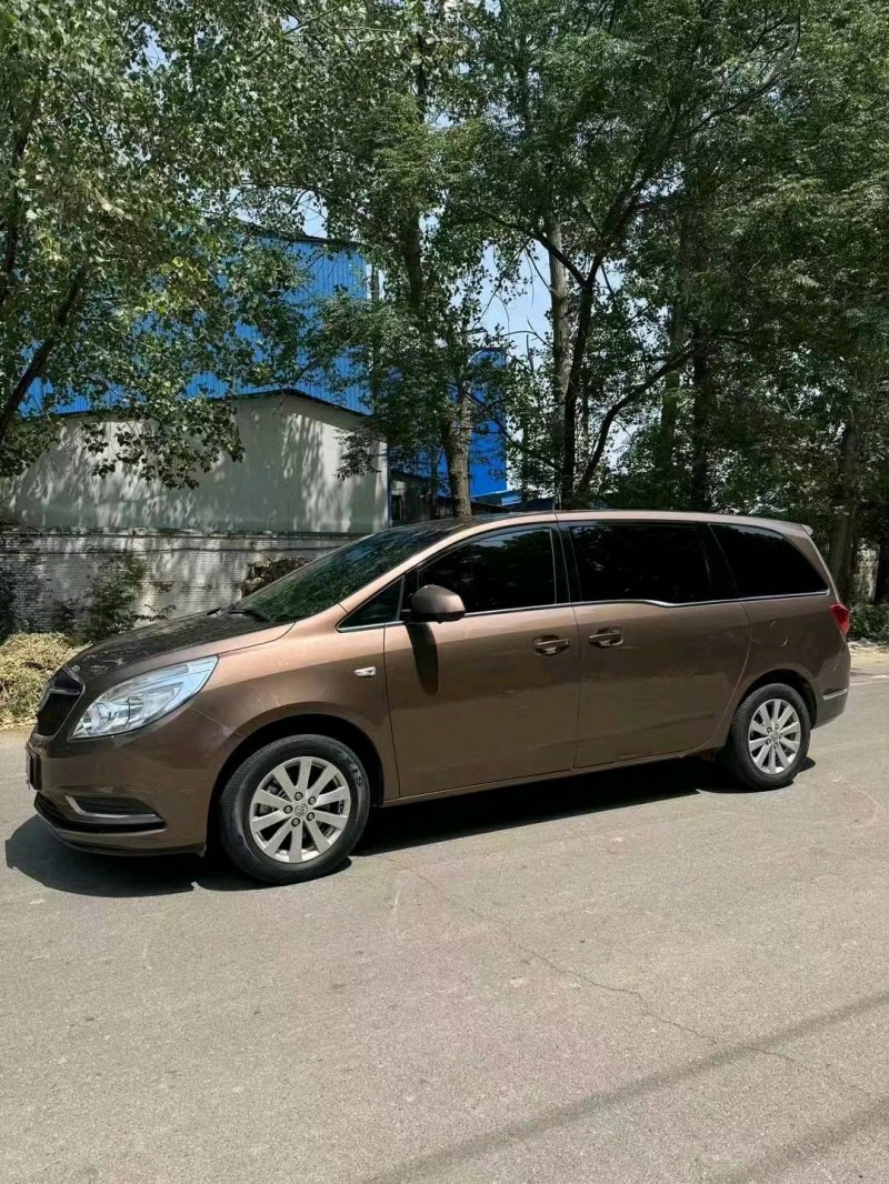 菏泽19年别克GL82