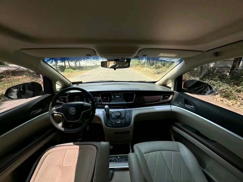 菏泽19年别克GL84