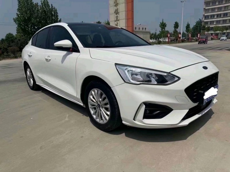 菏泽19年福特福克斯8