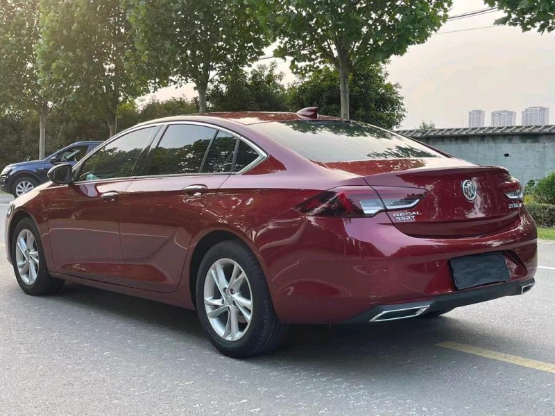 徐州22年别克君威4