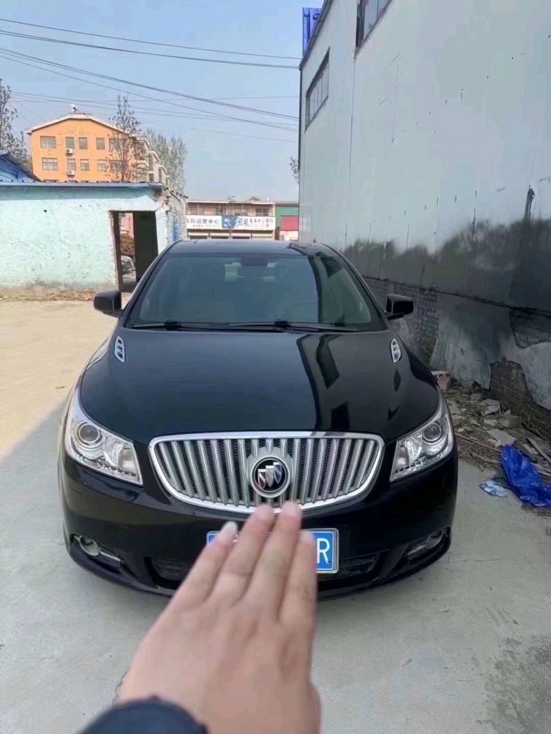 菏泽12年别克君越1