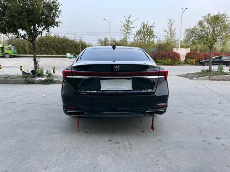 徐州23年别克君越8