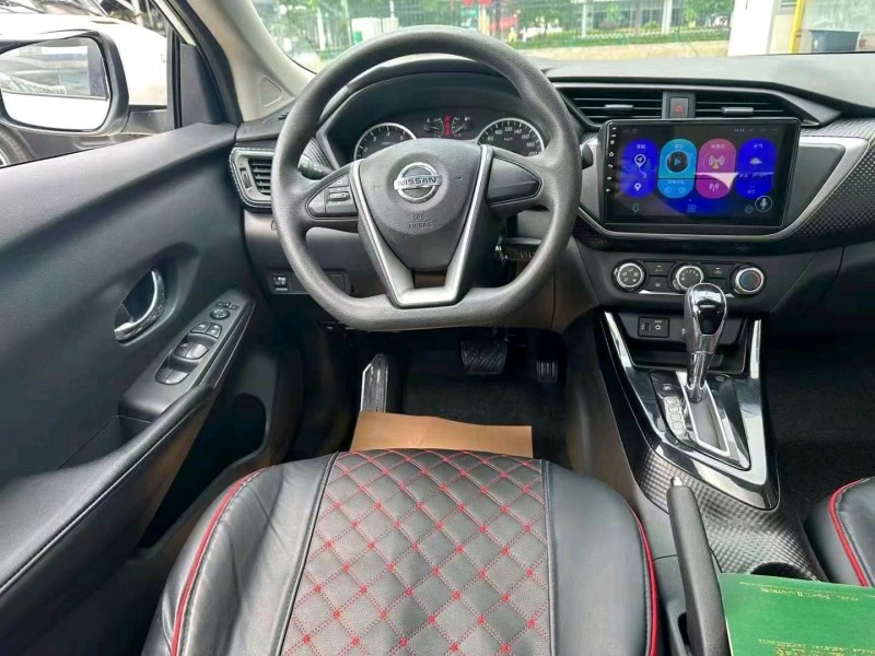 武汉18年日产蓝鸟9