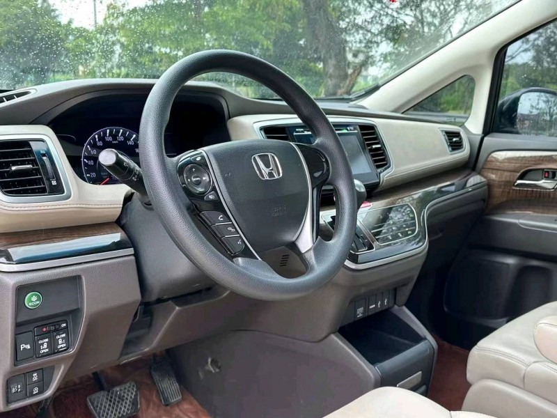 汕头17年本田奥德赛5