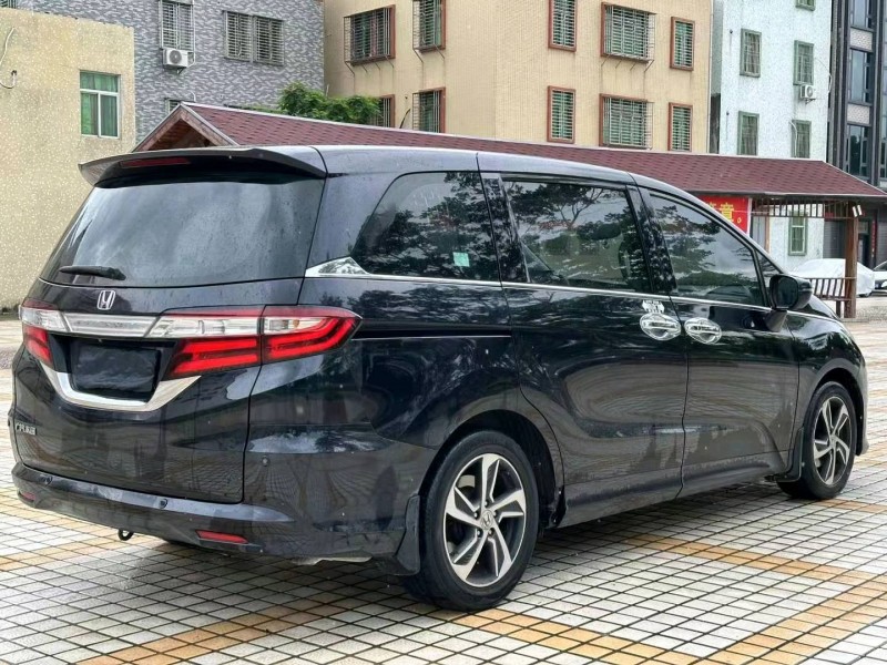 汕头17年本田奥德赛7