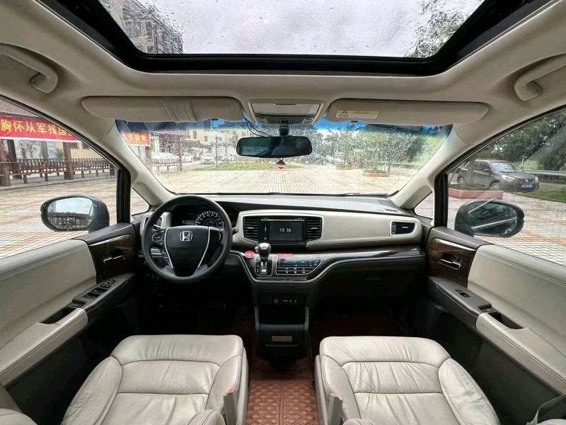 汕头17年本田奥德赛9