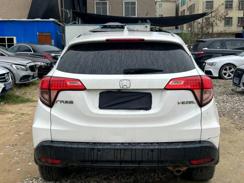 汕头16年本田缤智4