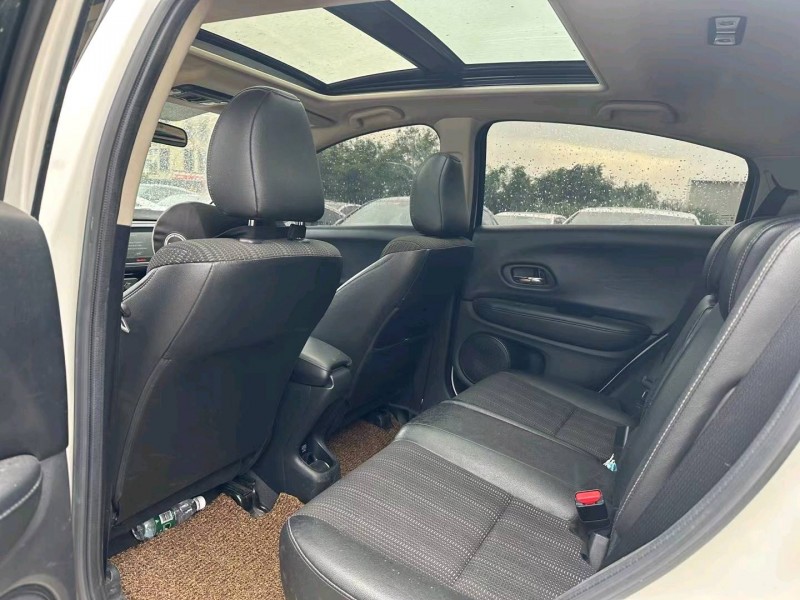 汕头16年本田缤智6