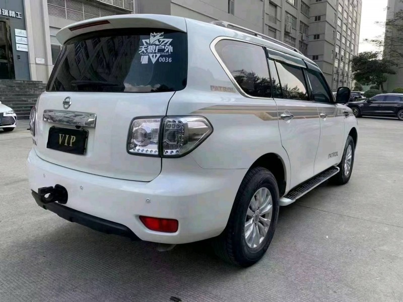 广州19年日产途乐6