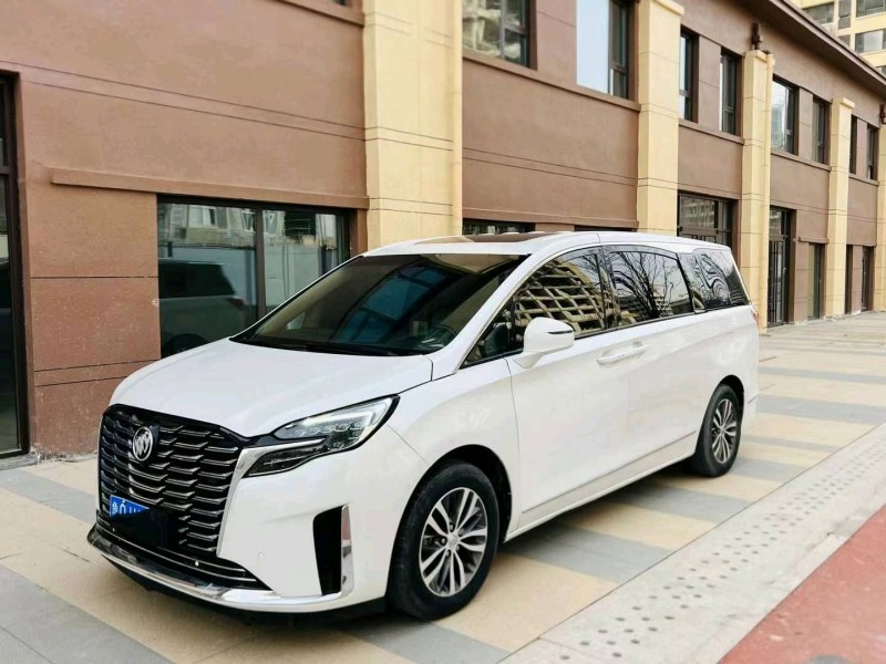 聊城18年别克GL82