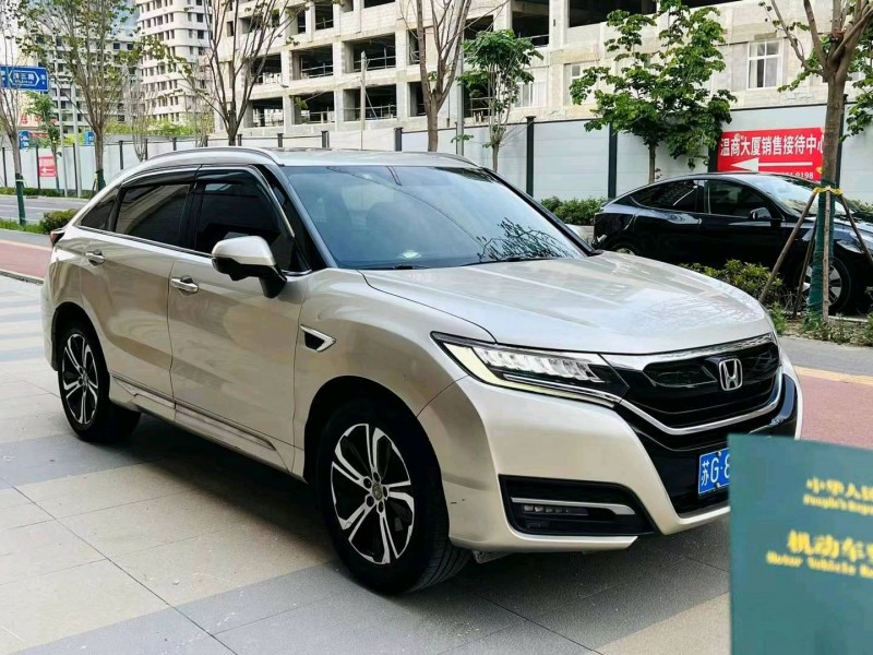 聊城17年本田URV3