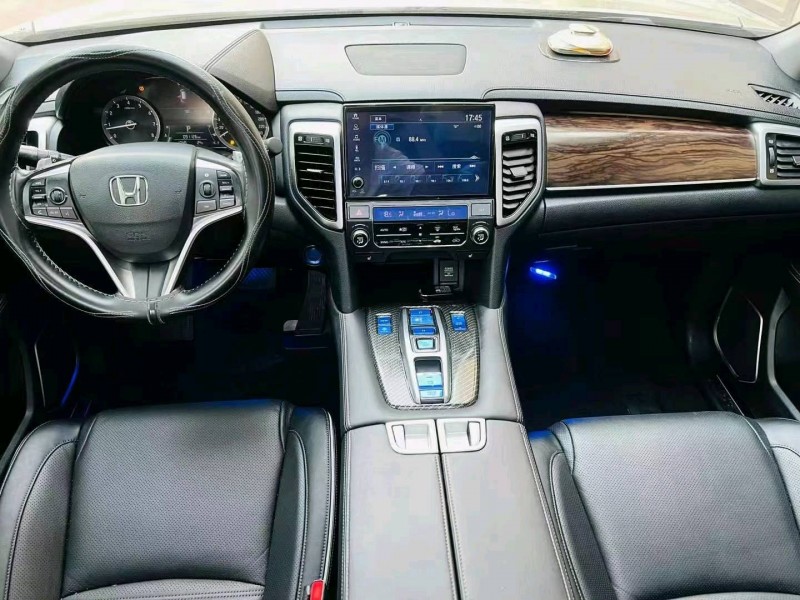 聊城17年本田URV9