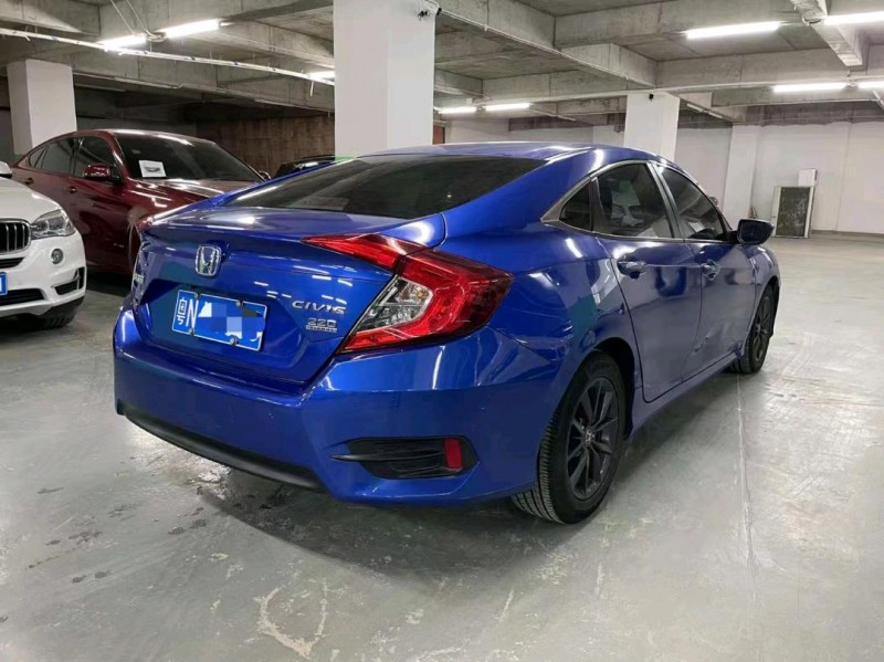 广州19年本田思域7